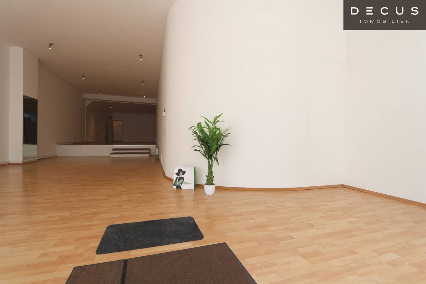 Temporarily Leased | Virtual Reality Escape Room | 1090 Vienna