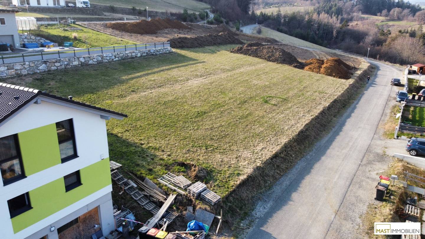 Grundstück in Weiten – 1.764 m², Siedlungslage, direkt Bezirk Melk