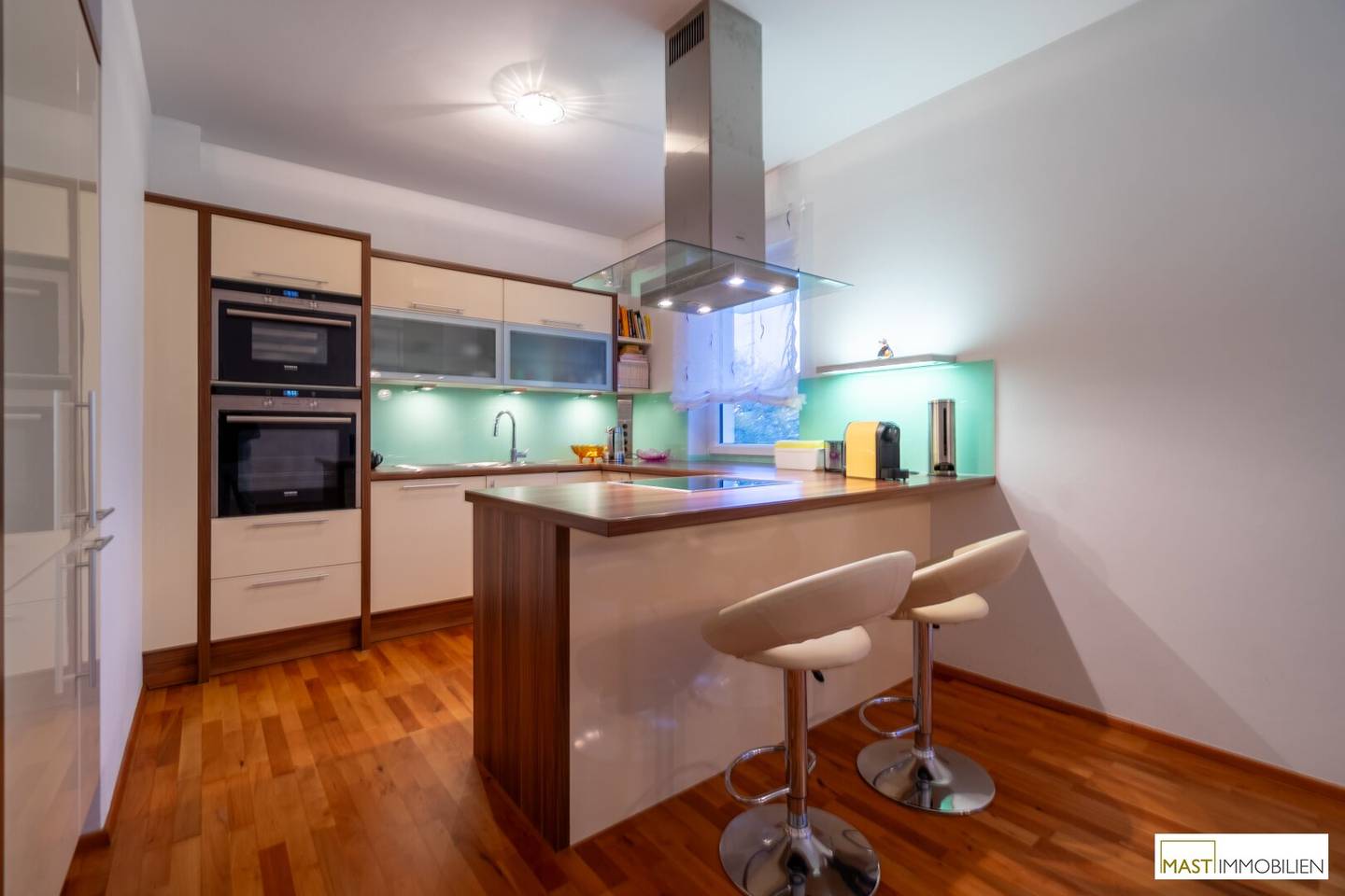 Bungalow with Pool in Vienna 21
