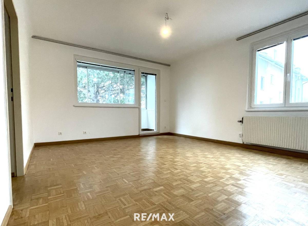 Wohnung in Baden mit optimaler Raumaufteilung – WG-geeignet, Balkon