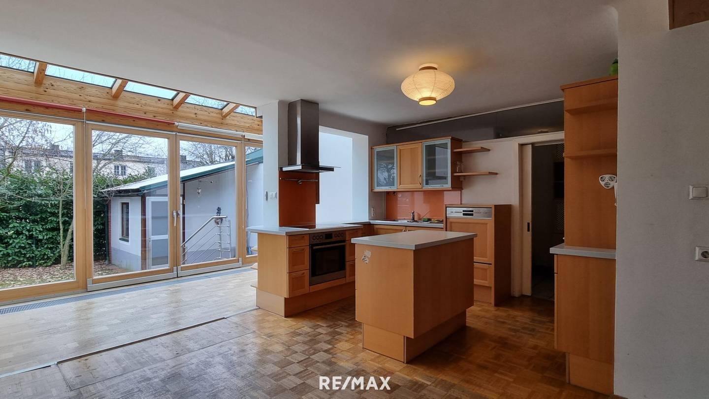 Einfamilienhaus in St. Pölten mit 101 m² Wohnfläche, Garten & Garage