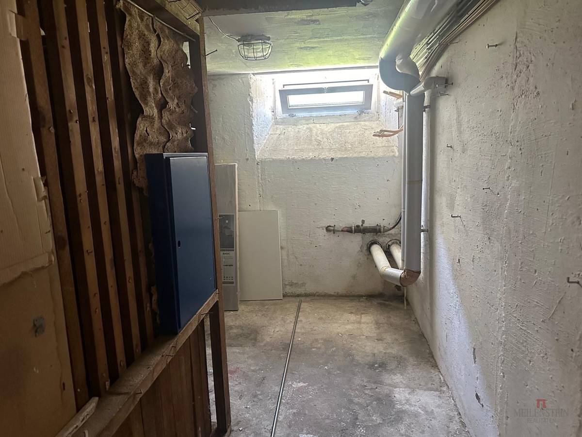 Wohnung mit Balkon und Garage in Tirol