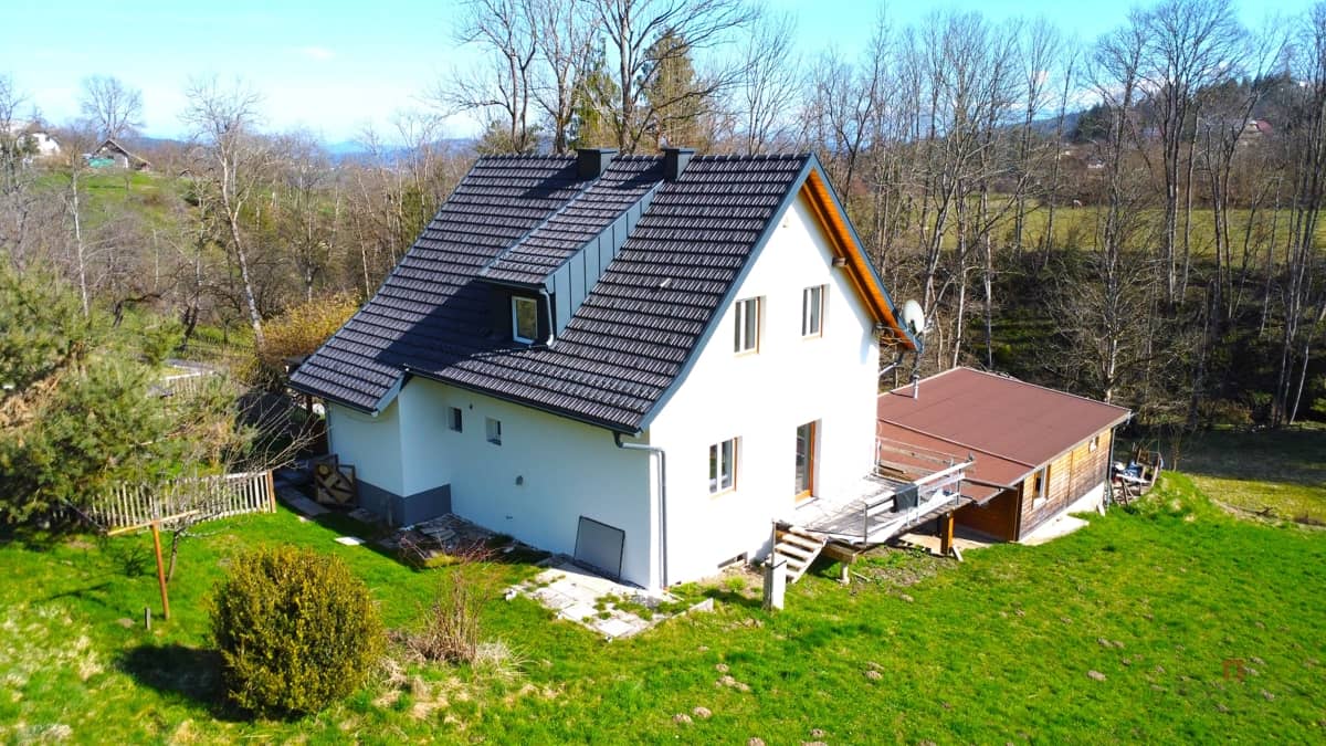 Charmantes Einfamilienhaus mit Einliegerwohnung am Waldrand von Moosburg