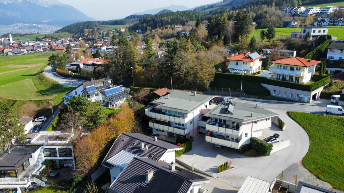 Zinshaus Aldrans mit 4 Wohneinheiten