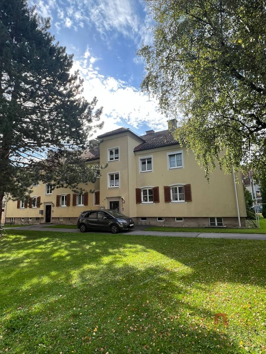 Mehrfamilienhaus in Innsbruck-Pradler Saggen, 12 Wohneinheiten