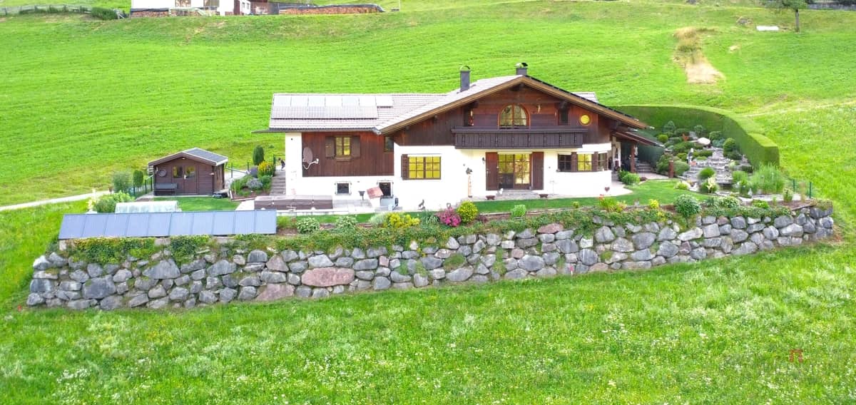 Einfamilienhaus mit Panorama und Garten in Dalaas-Obermarias
