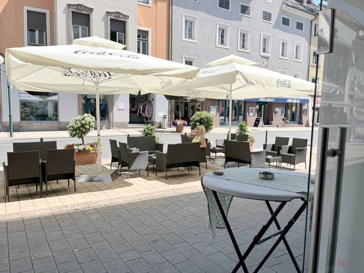 Top-Lage Hauptplatz Spittal – Café/Bistro/Weinbar Sofort verfügbar