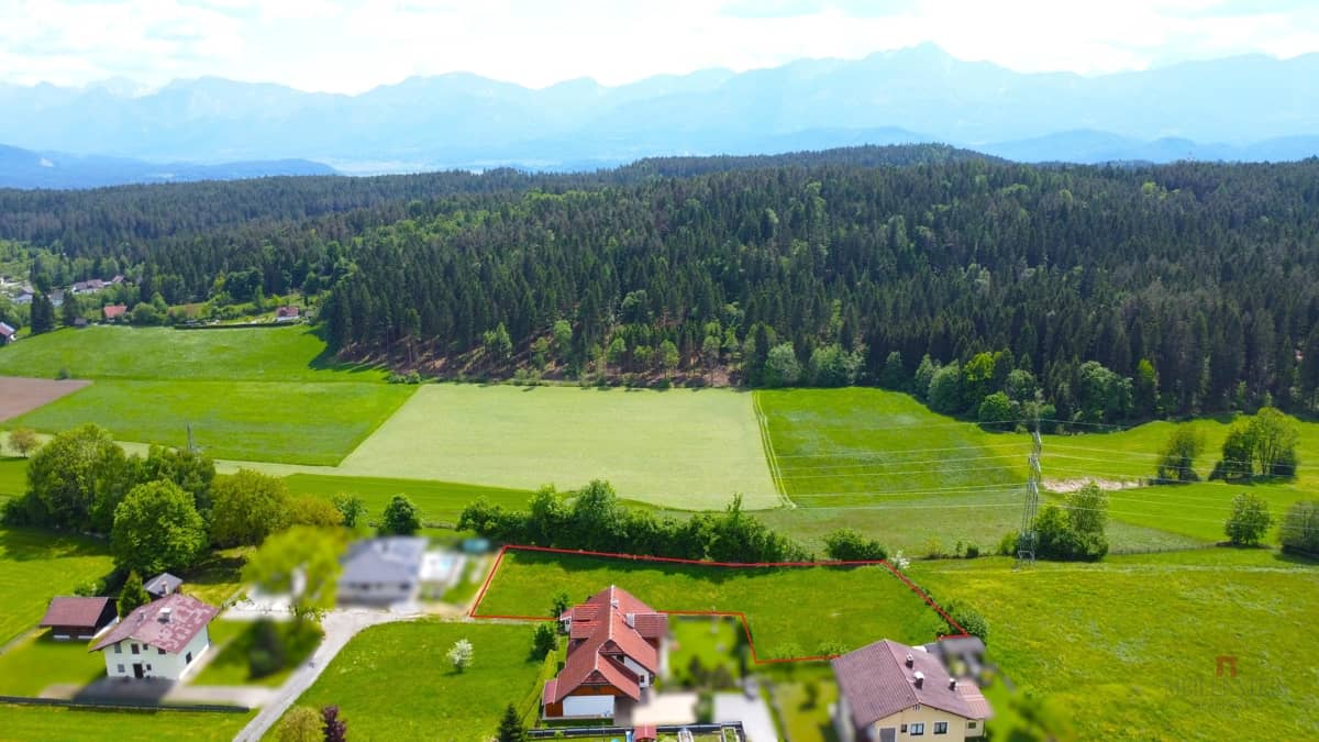 2 Parzellen Baugrundstück in sonniger Ruhelage Köstenberg bei Velden