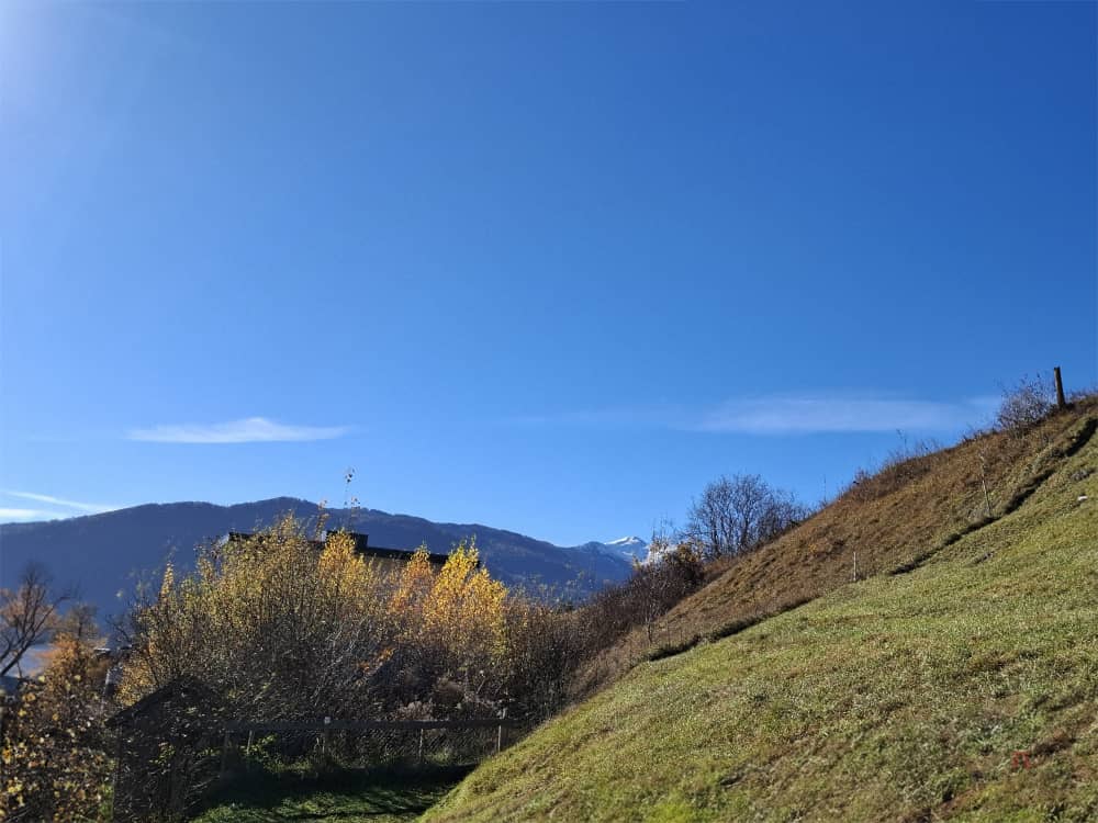 Hanggrundstück in Imst mit Weitblick, 800 m² Fläche, Erstbezug 2025