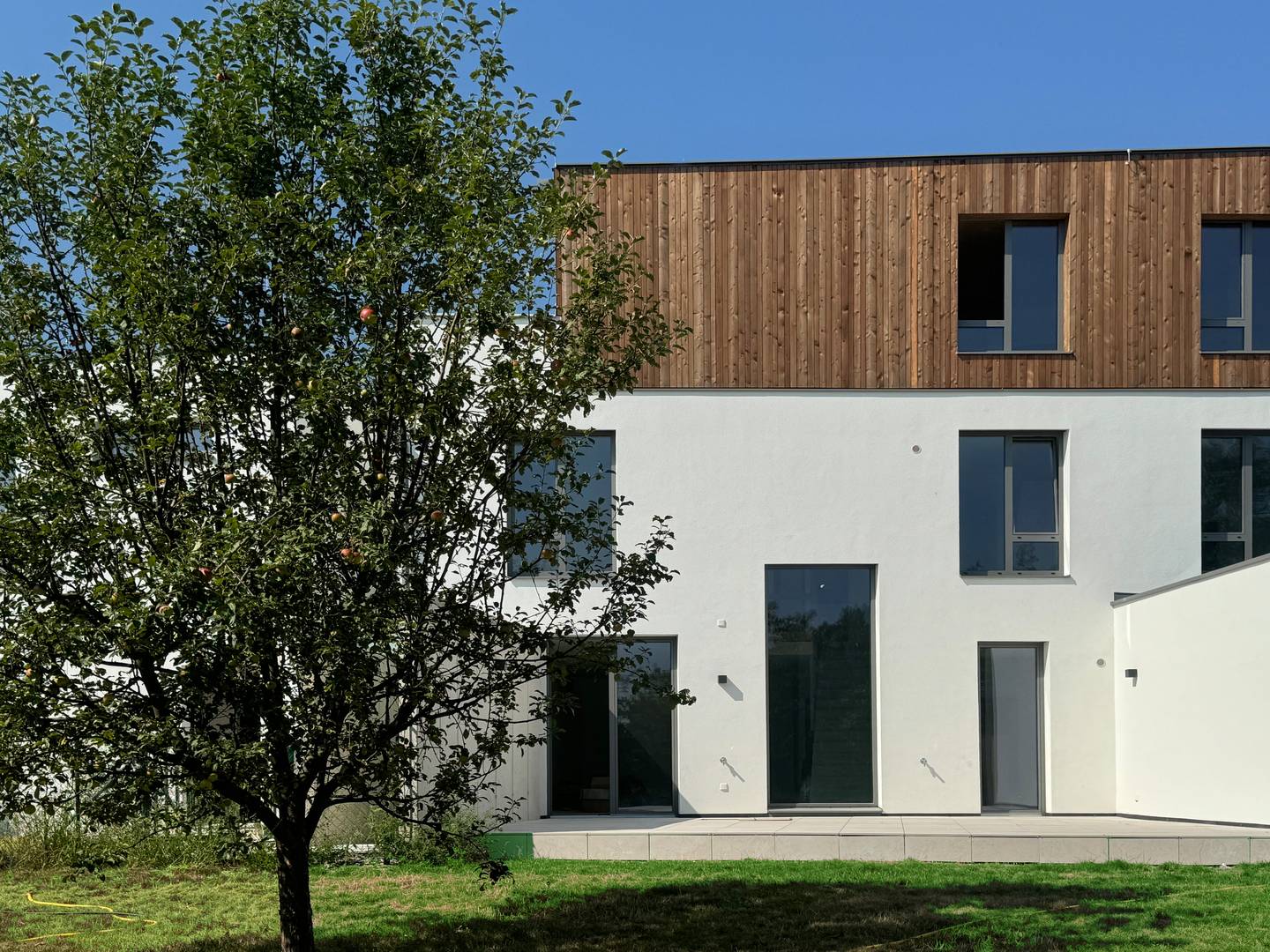 Refugium im Grünen: Maisonette mit Privatgarten in Maria Enzersdorf