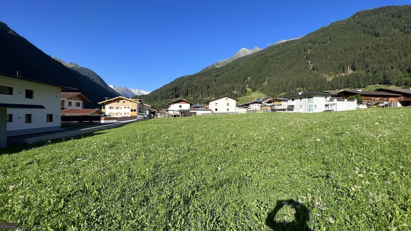 Baugrundstück in Bestlage von Neustift