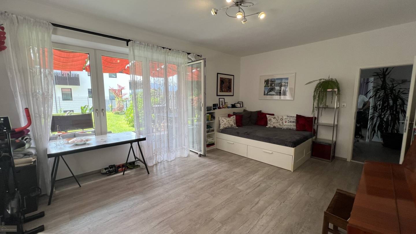 Wohnung Zwei Ebenen mit Südterrasse und Garten