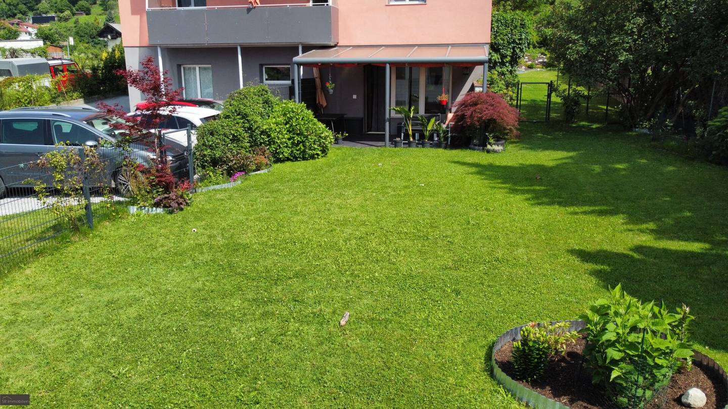 Wohnung Zwei Ebenen mit Südterrasse und Garten