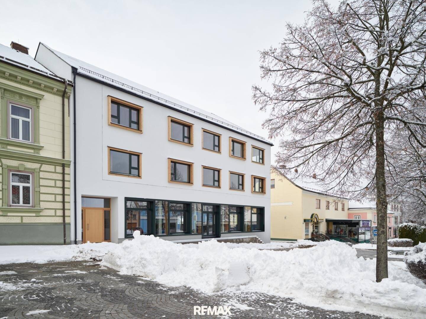 1 Hauptmieter bis 2055 | Wertgesichertes Neubau-Investment am Hauptplatz Schrems