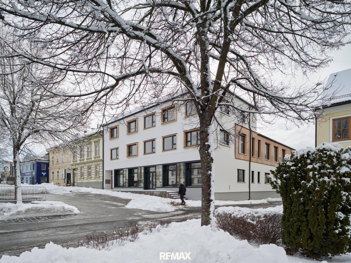 1 Hauptmieter bis 2055 | Wertgesichertes Neubau-Investment am Hauptplatz Schrems