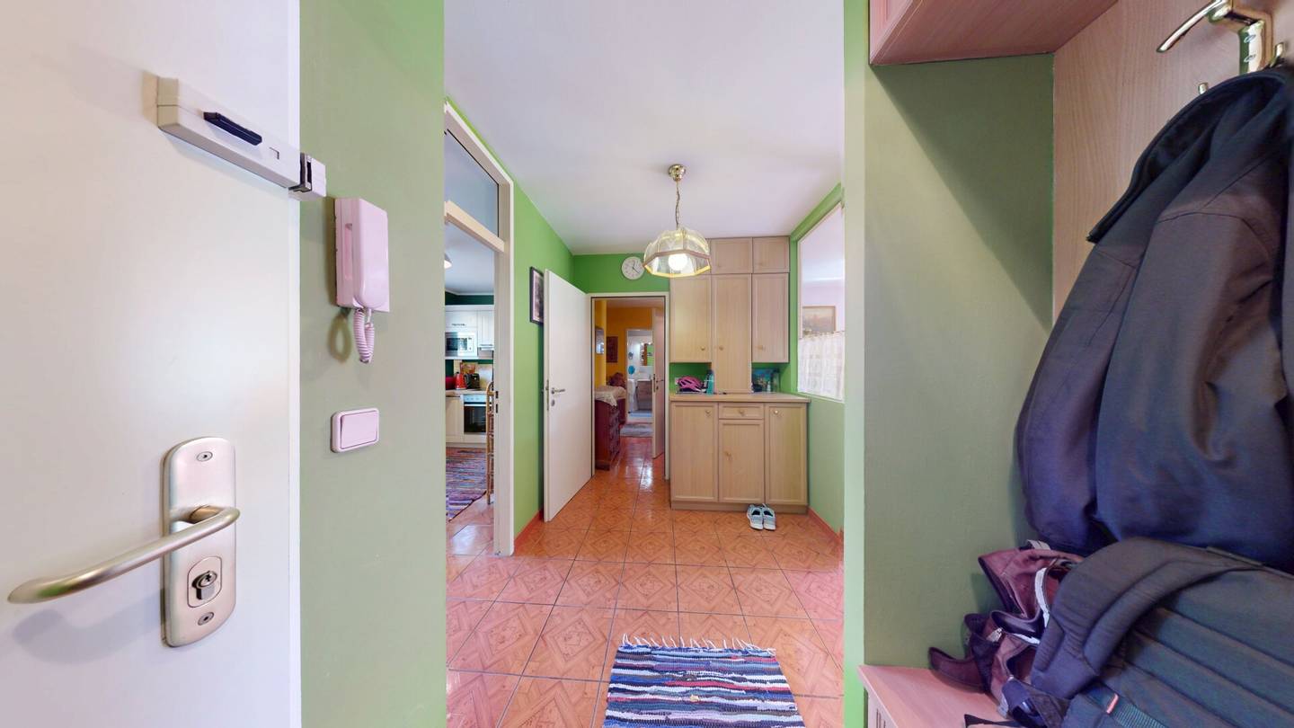Wohnung Loggia Grünblick und gute Anbindung