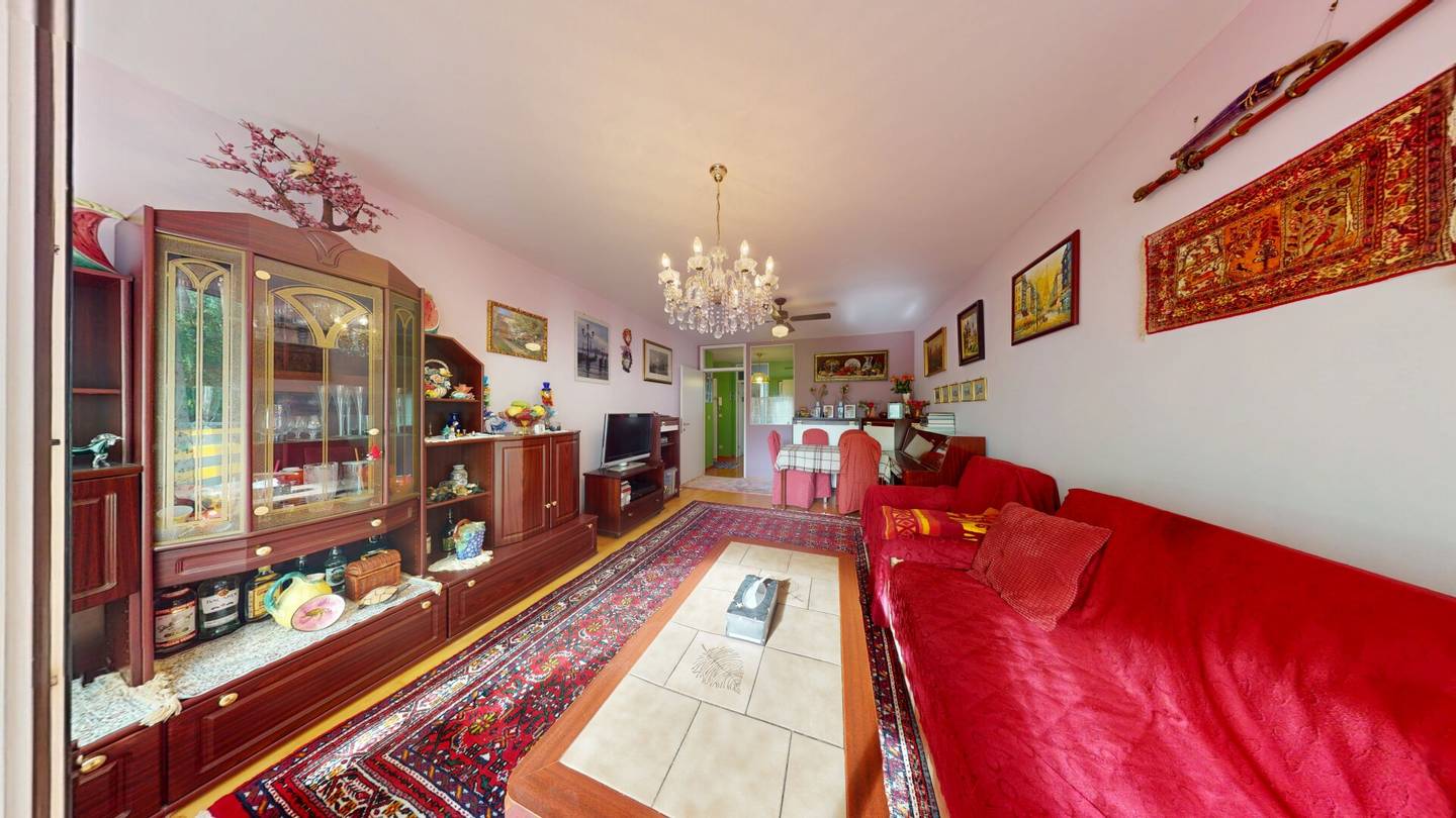 Wohnung Loggia Grünblick und gute Anbindung