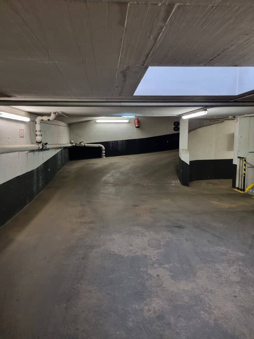 Underground parking space for rent in 1170