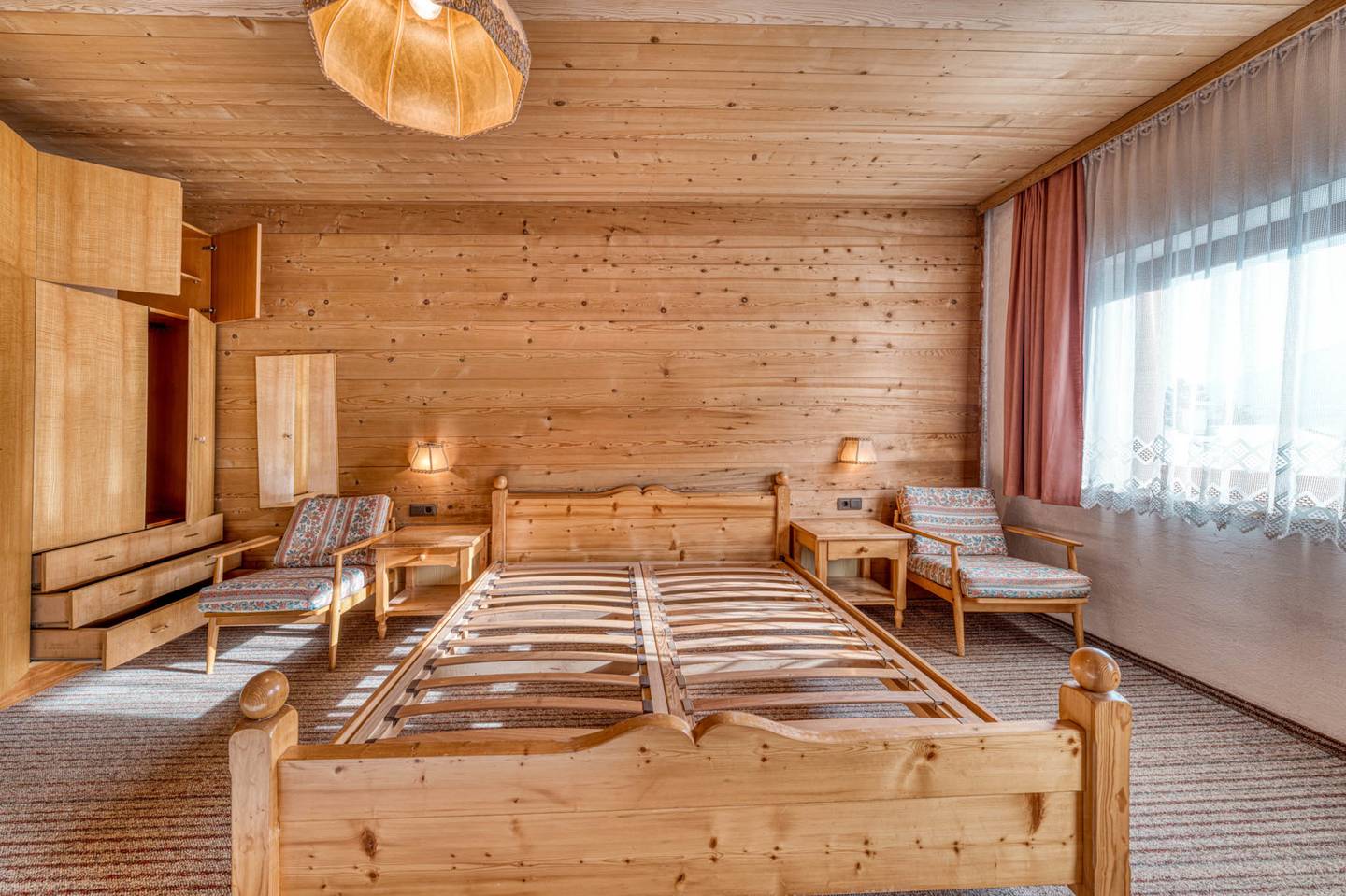 Apartment with panoramic view and sunny location