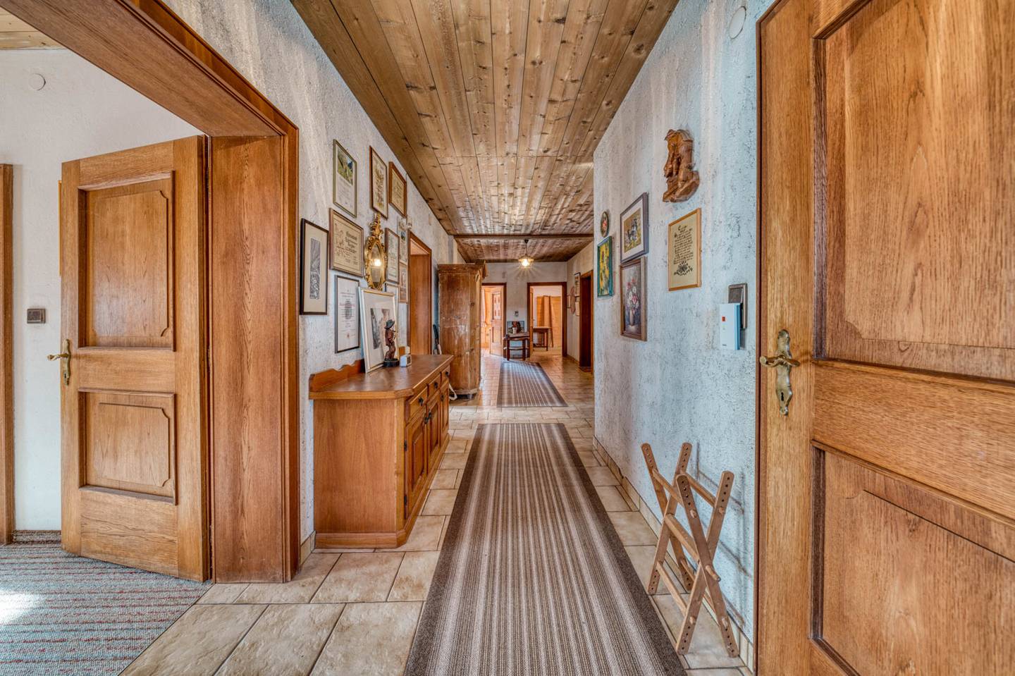 Apartment with panoramic view and sunny location