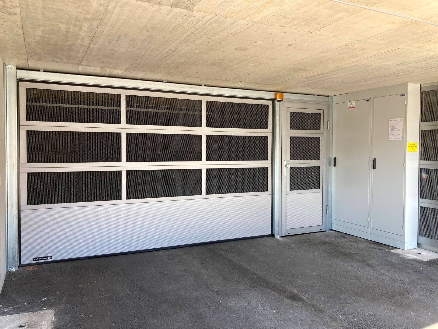 Tiefgaragenstellplatz in Vomp, 13 m², E-Anschluss vorbereitet