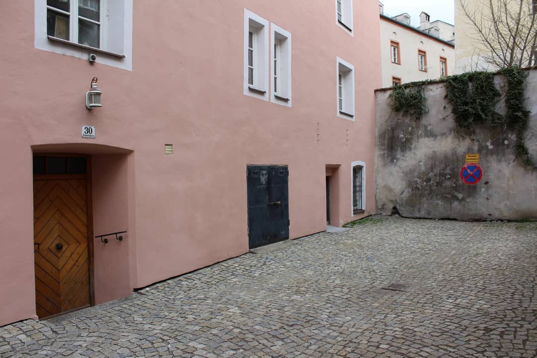 Gewerbefläche in Haller Altstadt, 133 m², Souterrain, 2 Stellplätze