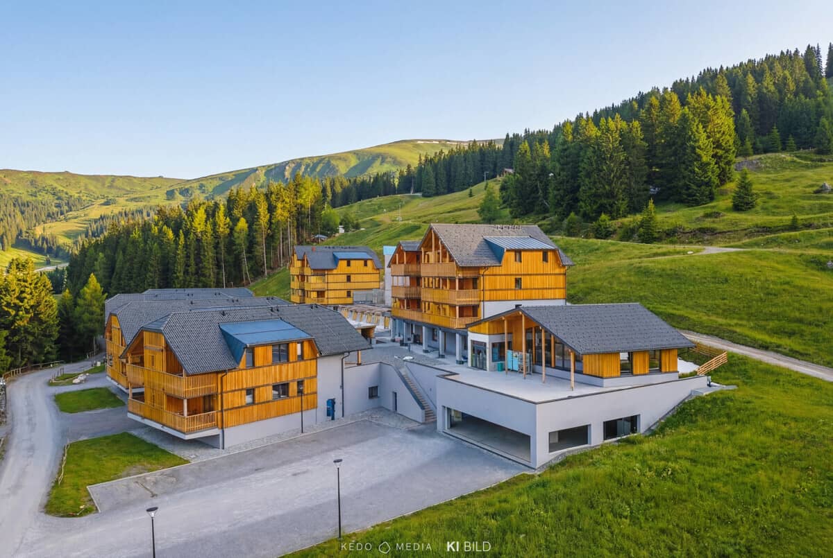Apartment with piste access and balcony Lachtal
