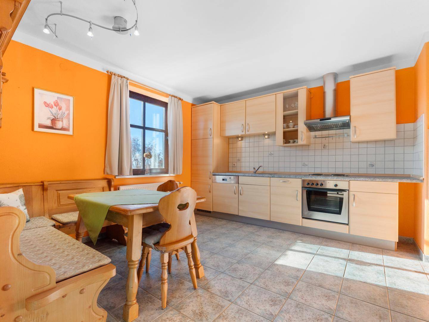 Einfamilienhaus in Aussichtslage in Hüttenberg – 6 Zimmer, 180 m²