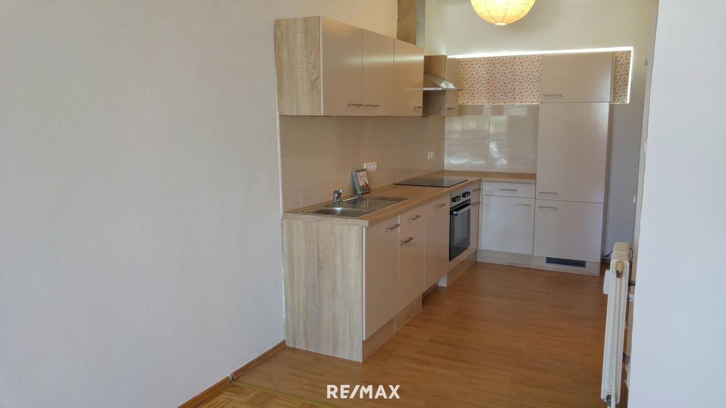 Wohnung mit Fernsicht und westseitige Loggia