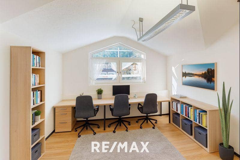 VERKAUFT!!!Klein aber fein - praktisches Büro mit Stauraum und Balkon!