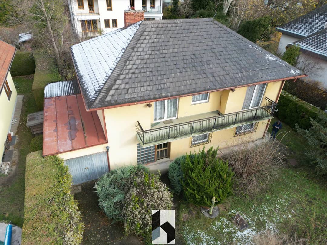 Einfamilienhaus in Mödling – 162 m², Balkon, 525 m² Grund, Garten