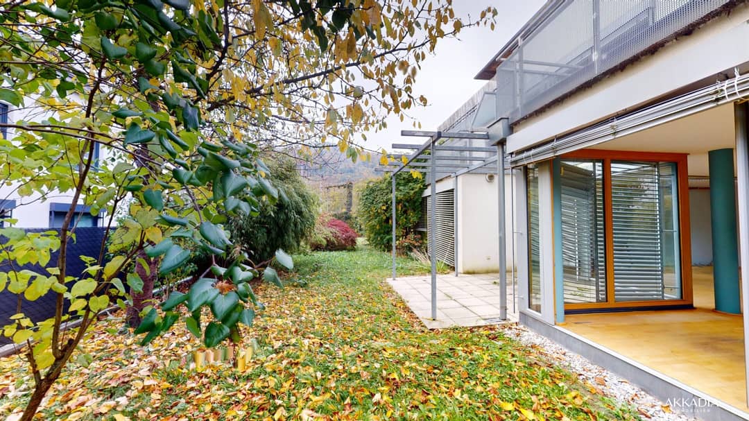 Großzügige Maisonettewohnung mit Eigengarten