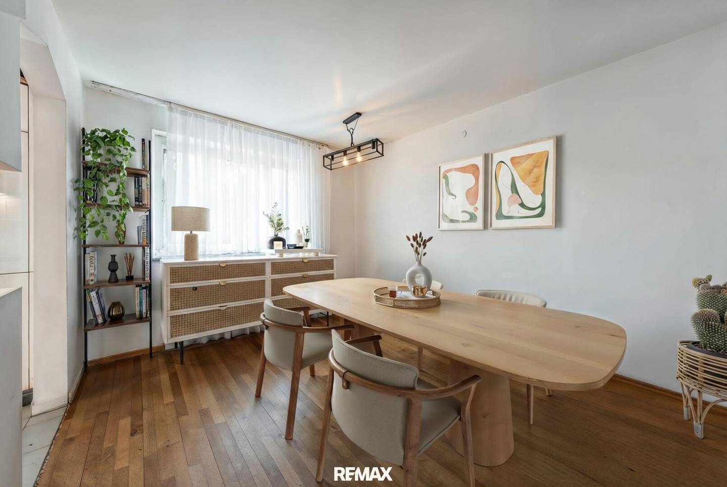 Apartment in suburban location with balcony and parking
