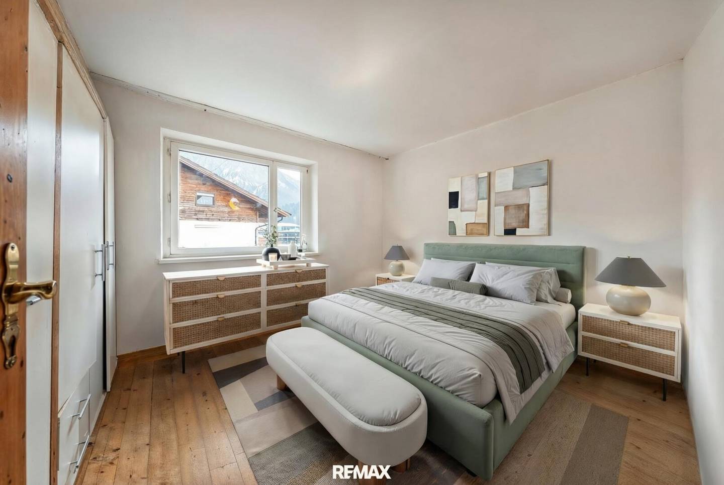 Apartment in suburban location with balcony and parking