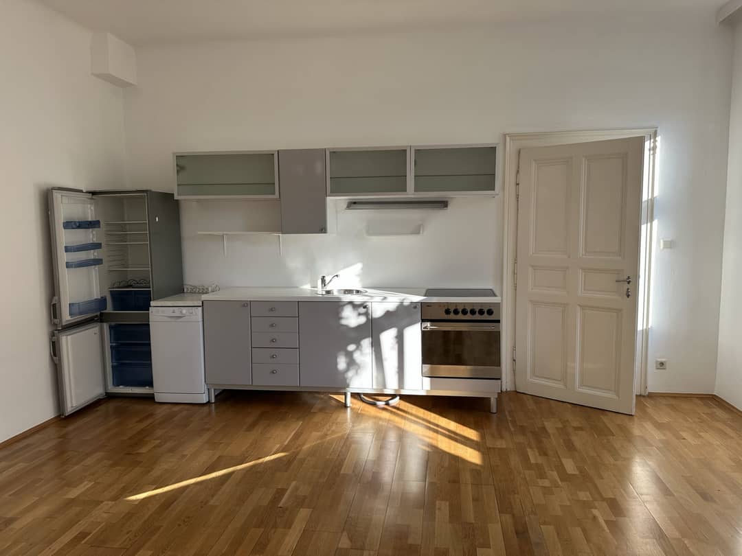 Altbauwohnung nahe Naschmarkt voll ausgestattet