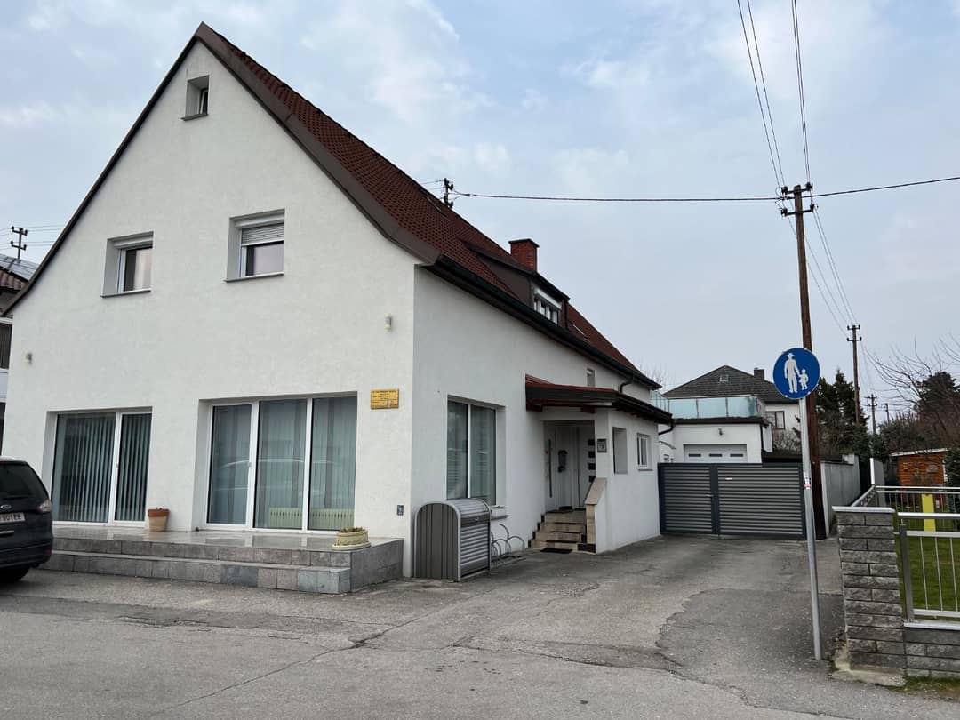 Ground floor apartment fully furnished in a quiet location