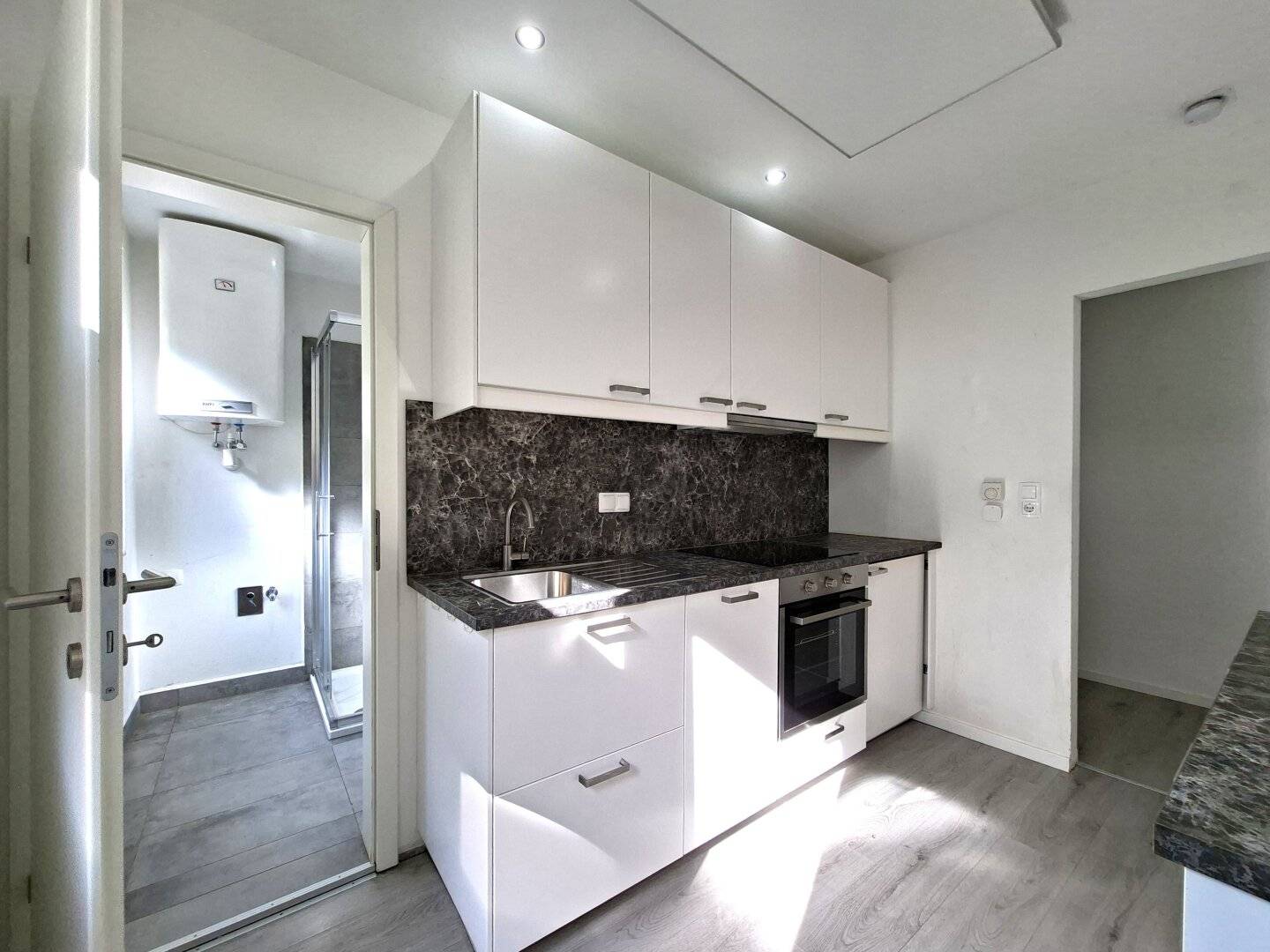 Wohnung Hochparterre saniert Infrarotheizung