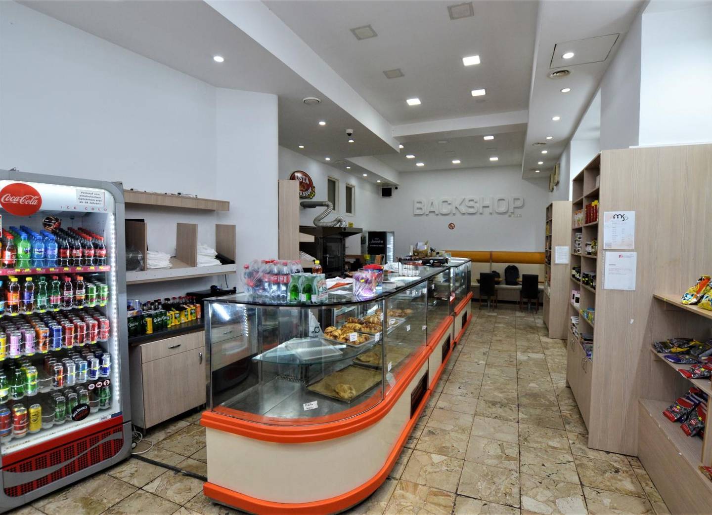 Apartment bakery open ended lease