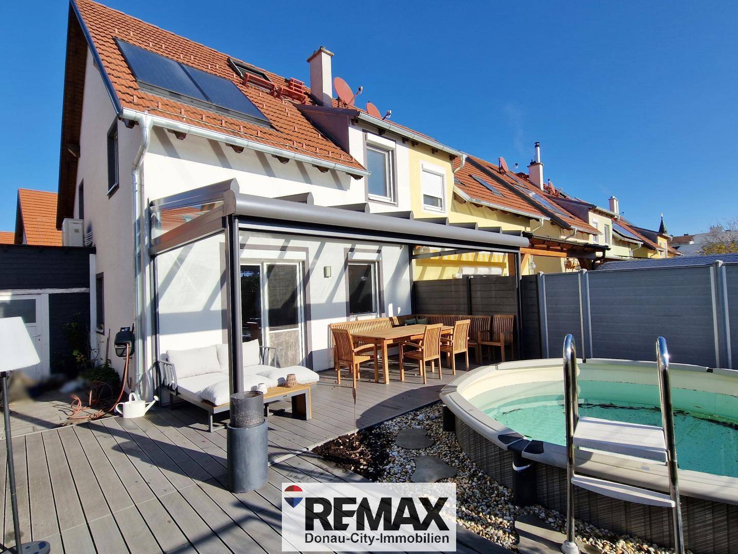Reihenhaus in Tribuswinkel bei Baden – 140 m², Terrasse & Pool