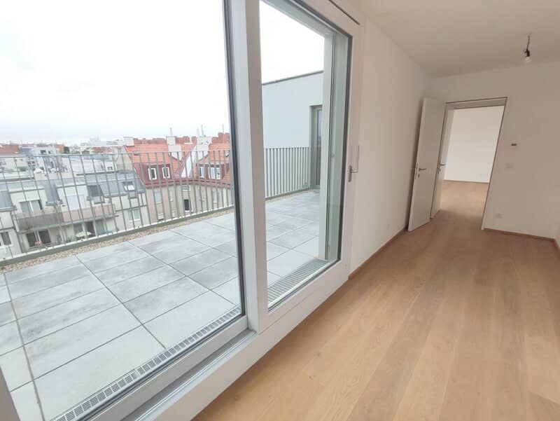 Sonniger Dachgeschoß 3-Zimmer-Erstbezug mit Terrasse - Maisonette - Top71