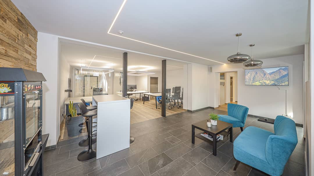 Großzügige Bürofläche in Kitzbühel, 216 m², 4 Stellplätze, Zugang bereits geplant
