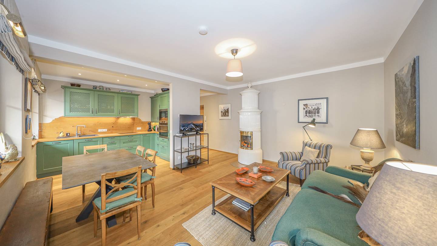 Wohnung ruhige Zentrumslage Balkon Kamin