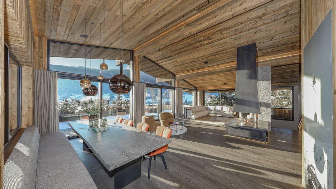 KITZIMMO-Luxusvilla mit Pool in Toplage kaufen - Immobilien Reith bei Kitzbühel.