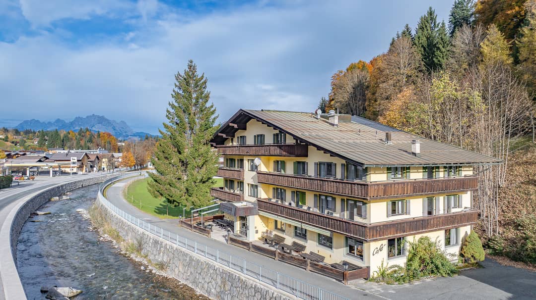 Hotel in zentraler Lage von Fieberbrunn, 37 Zimmer, Bar & Küche