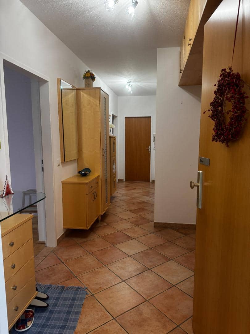 Bright furnished apartment with south balcony