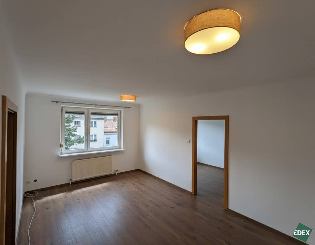 Quiet courtyard apartment with good layout