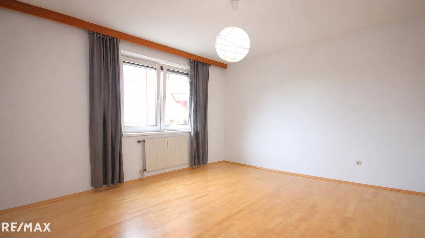 Zwei-Zimmer-Wohnung mit Loggia nahe TU und St. Peter Schulzentrum