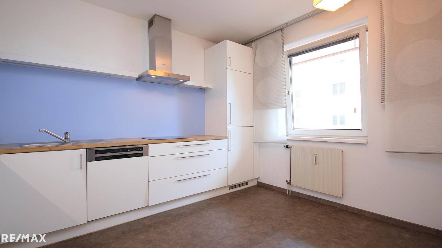 Zwei-Zimmer-Wohnung mit Loggia nahe TU und St. Peter Schulzentrum