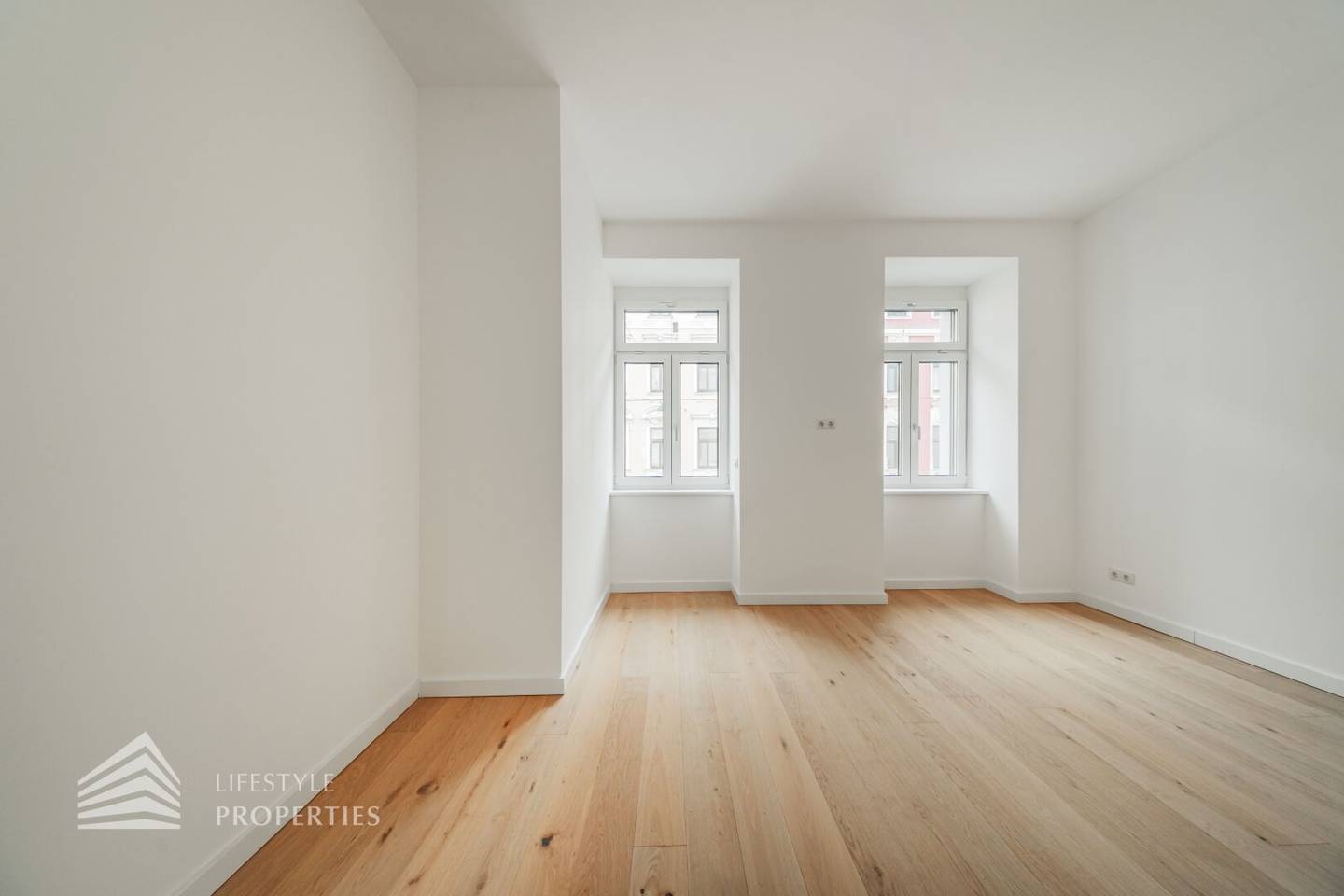 Erstbezug Wohnung mit Terrasse nahe Aumannplatz