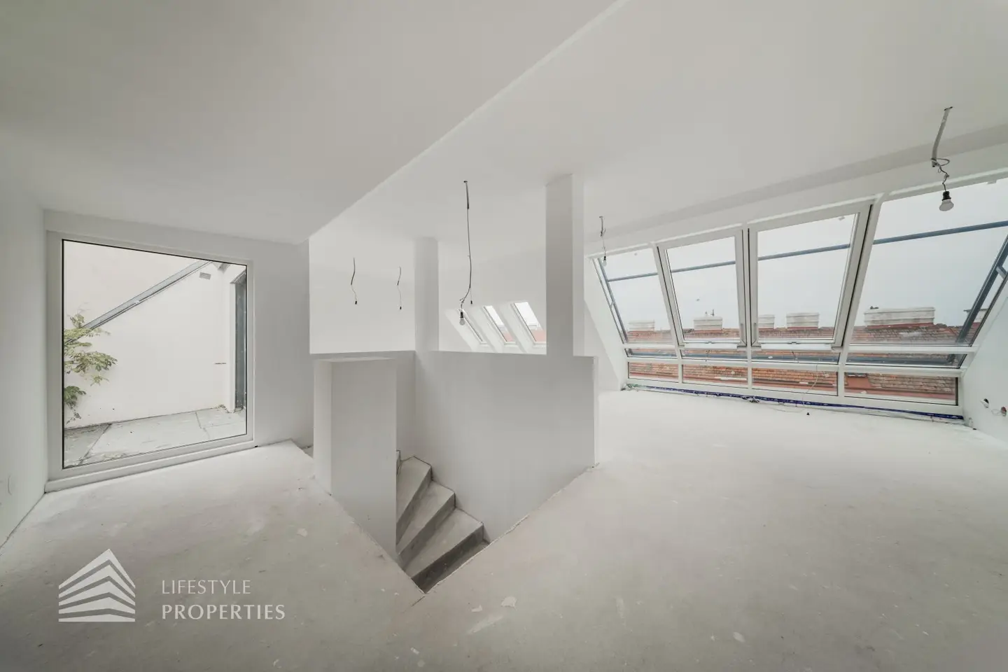 Brand new apartment near Aumannplatz with balcony